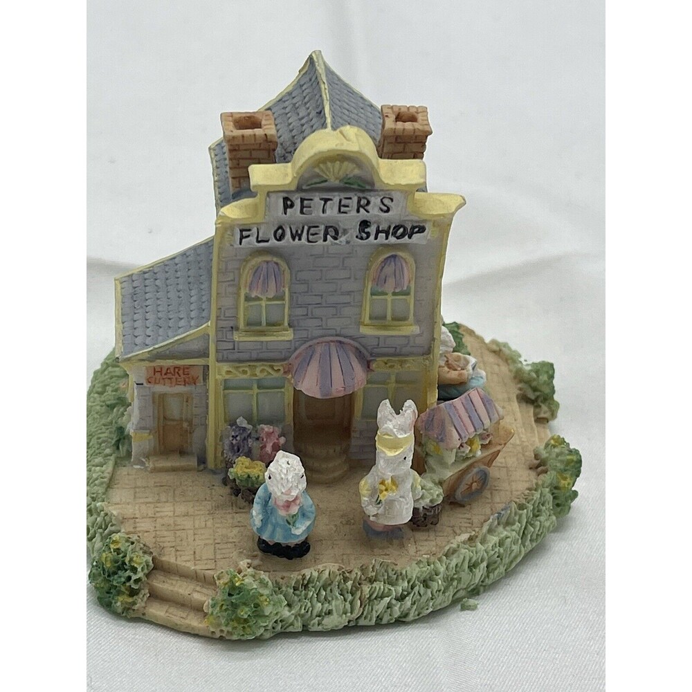 The Bunny Family Village- Peter's Flower Shop EH02- 1994 Dillard Retired